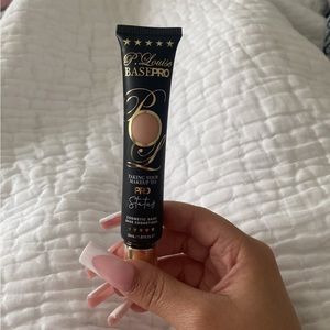 P .louise Base eye primer RUMOUR 2